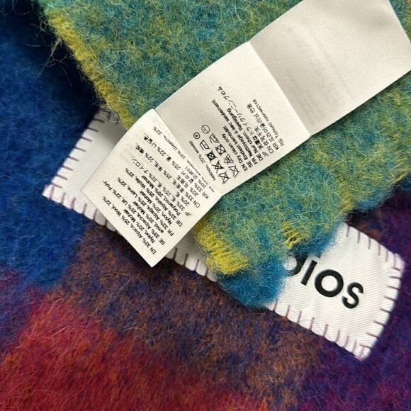 Acne Studio Rainbow Scarf NWT - Picture 4 of 8